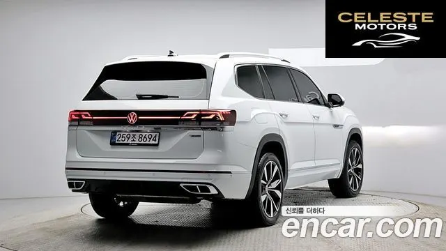 VOLKSWAGEN 2.0 TSI R-LINE 7 places 2025 — photo 2 sur 26