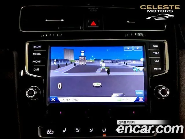 VOLKSWAGEN 71.4 TSI Premium 2014 — photo 13 sur 26