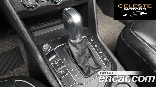 VOLKSWAGEN 22.0 TDI 2018 — photo 8 sur 20