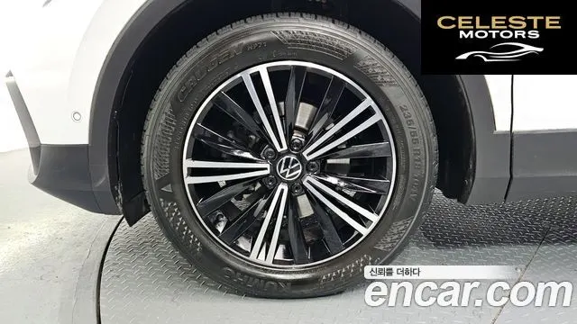 VOLKSWAGEN 22.0 TDI Premium 2023 — photo 5 sur 26