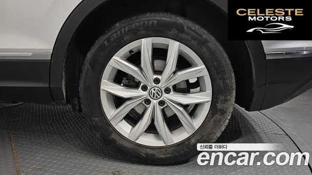 VOLKSWAGEN 22.0 TDI Premium 2020 — photo 5 sur 20