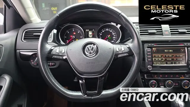 VOLKSWAGEN 2.0 TDI Premium 2015 — photo 13 sur 20