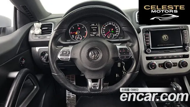 VOLKSWAGEN 2.0 TDI R-Line 2014 — photo 13 sur 20