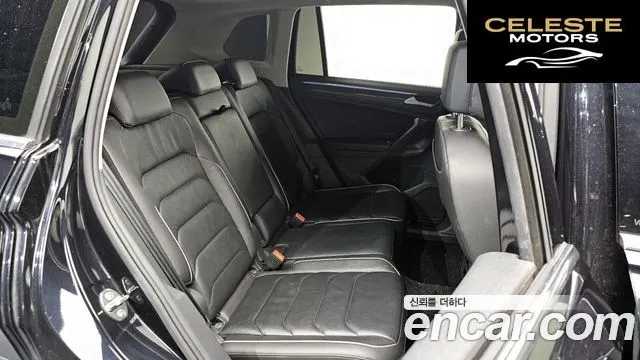 VOLKSWAGEN 22.0 TDI Premium 2021 — photo 12 sur 20