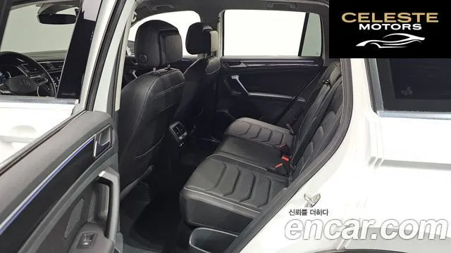 VOLKSWAGEN 22.0 TDI Premium 2023 — photo 18 sur 26