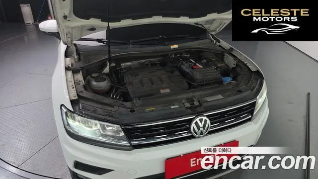 VOLKSWAGEN 22.0 TDI Premium 2018 — photo 6 sur 20