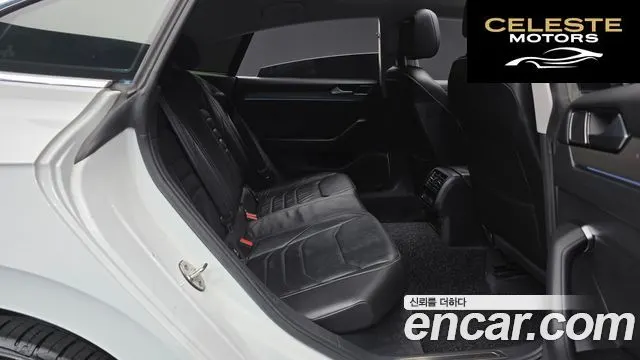 VOLKSWAGEN 2.0 TDI 2019 — photo 12 sur 20