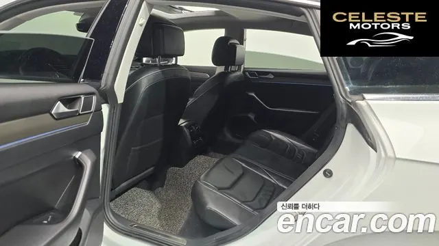 VOLKSWAGEN 2.0 TDI 2019 — photo 12 sur 26