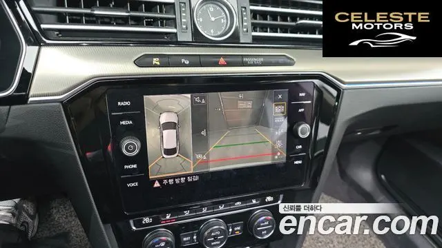 VOLKSWAGEN 2.0 TDI 2019 — photo 16 sur 26