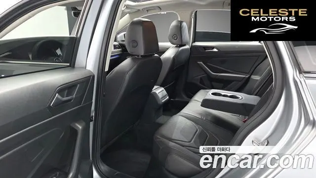 VOLKSWAGEN 71.4 TSI 2020 — photo 12 sur 20