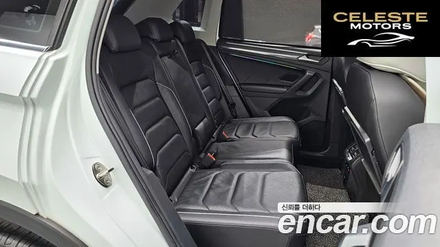 VOLKSWAGEN 22.0 TDI Premium 2020 — photo 12 sur 26