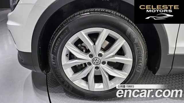 VOLKSWAGEN 22.0 TDI Premium 2020 — photo 5 sur 26