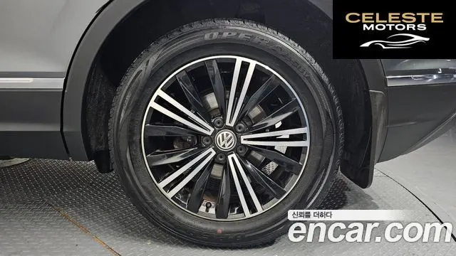 VOLKSWAGEN 22.0 TDI 2020 — photo 5 sur 20