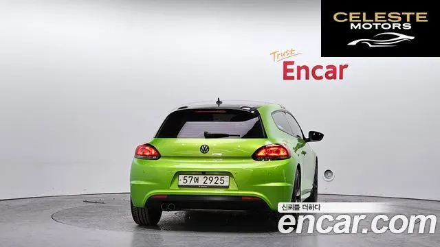 VOLKSWAGEN 2.0 TDI R-Line 2014 — photo 4 sur 20