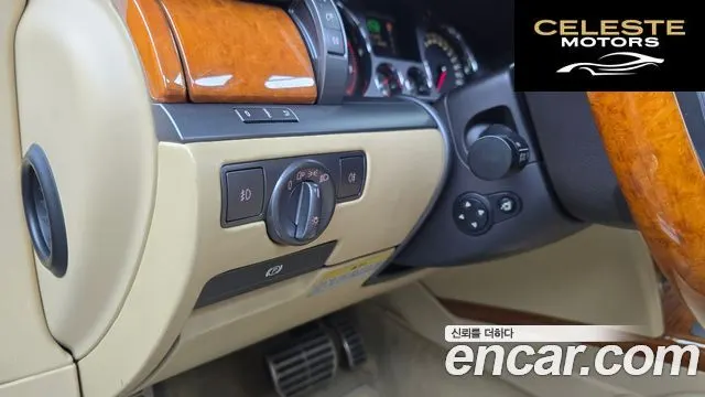 VOLKSWAGEN W12 6.0 LWB 2006 — photo 15 sur 20