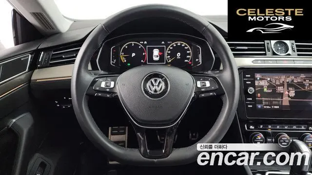 VOLKSWAGEN 2.0 TDI 4 2020 — photo 13 sur 20