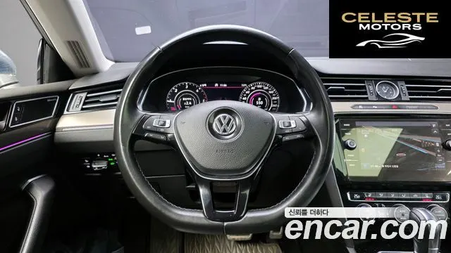 VOLKSWAGEN 2.0 TDI 2019 — photo 13 sur 26