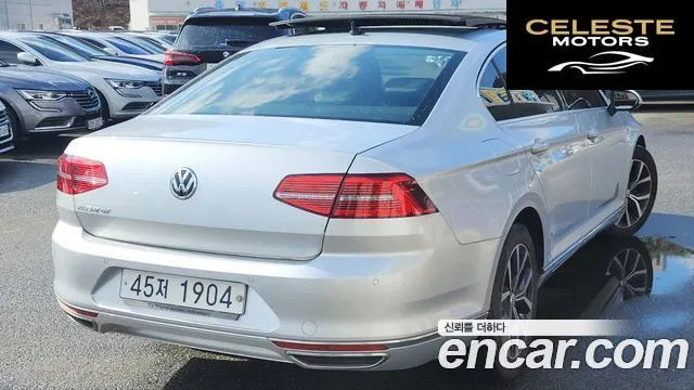 VOLKSWAGEN GT(B8) 2.0 TDI Premium 2018 — photo 3 sur 18