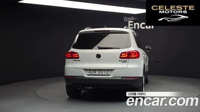 VOLKSWAGEN 2.0 TDI Premium 2016 — photo 4 sur 20
