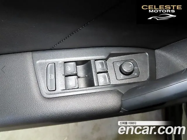 VOLKSWAGEN 22.0 TDI 2021 — photo 13 sur 26