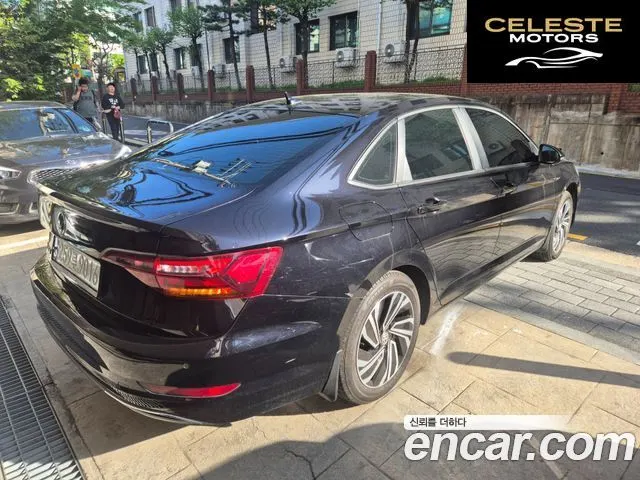 VOLKSWAGEN 71.4 TSI 2021 — photo 2 sur 18