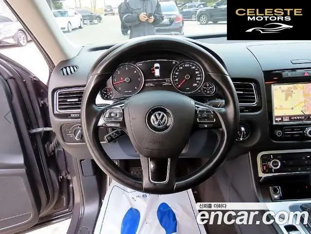 VOLKSWAGEN V6 3.0 TDI 2013 — photo 12 sur 26