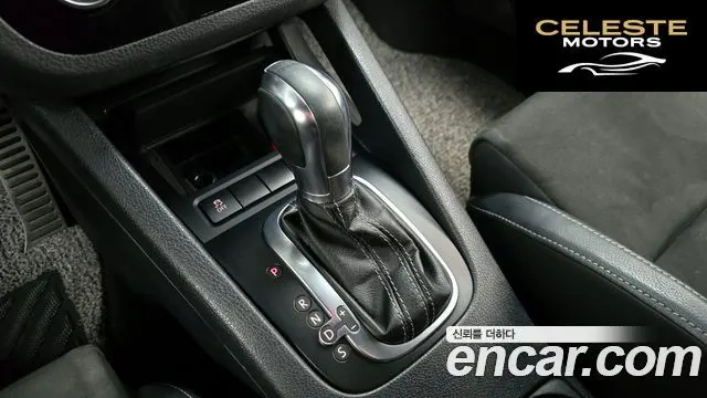 VOLKSWAGEN 2.0 TSI R 2013 — photo 9 sur 20