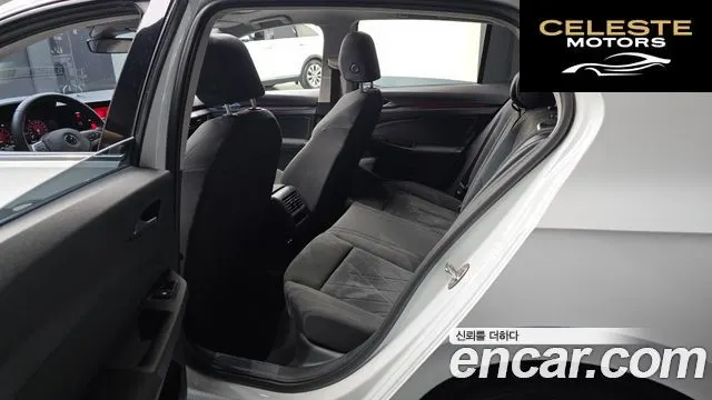 VOLKSWAGEN 82.0 TDI 2022 — photo 11 sur 20
