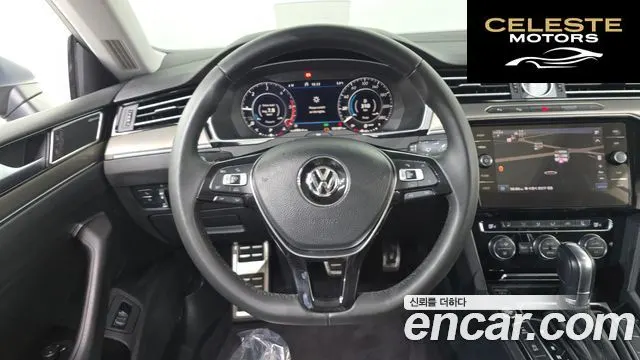 VOLKSWAGEN 2.0 TDI 2018 — photo 13 sur 20
