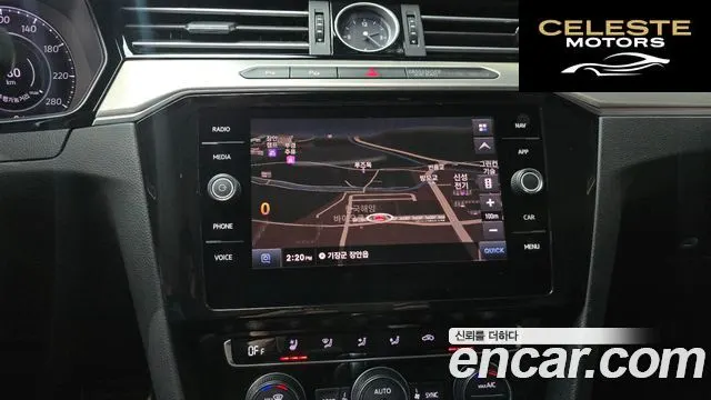 VOLKSWAGEN 2.0 TDI Premium 2019 — photo 16 sur 20
