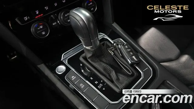 VOLKSWAGEN 2.0 TDI Premium 2019 — photo 9 sur 20