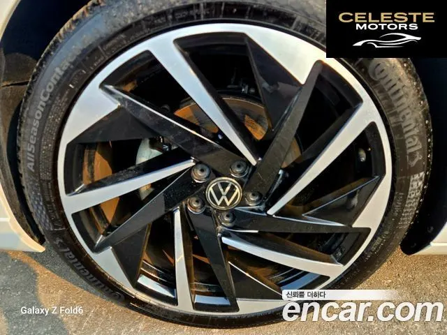 VOLKSWAGEN 2.0 TDI R-LINE 4 2022 — photo 17 sur 26
