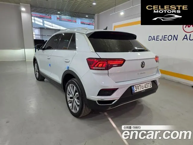 VOLKSWAGEN 2.0 TDI 2021 — photo 3 sur 26