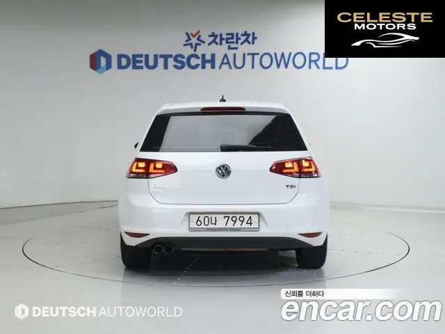 VOLKSWAGEN 71.8 TSI 2016 — photo 4 sur 26