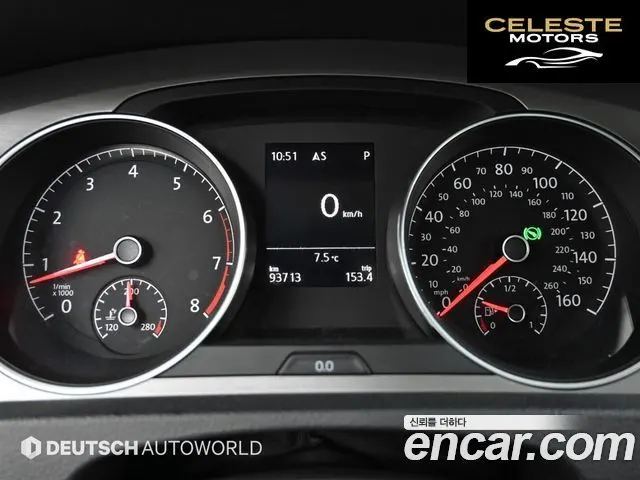 VOLKSWAGEN 71.8 TSI 2016 — photo 8 sur 26