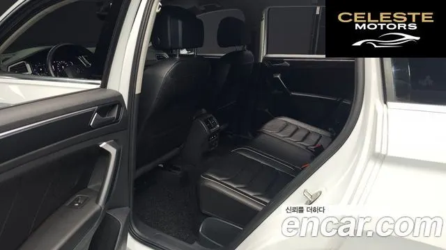 VOLKSWAGEN 22.0 TDI Premium 2021 — photo 12 sur 20