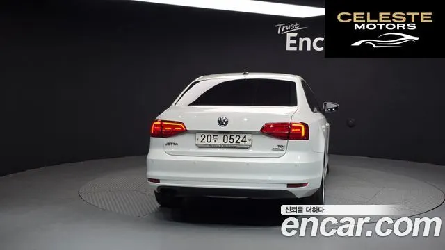 VOLKSWAGEN 2.0 TDI Premium 2015 — photo 4 sur 26