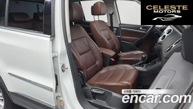 VOLKSWAGEN 2.0 TDI Premium 2014 — photo 10 sur 20