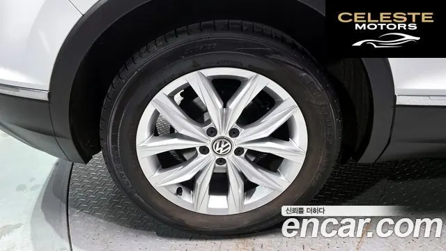 VOLKSWAGEN 22.0 TDI Premium 2020 — photo 5 sur 20