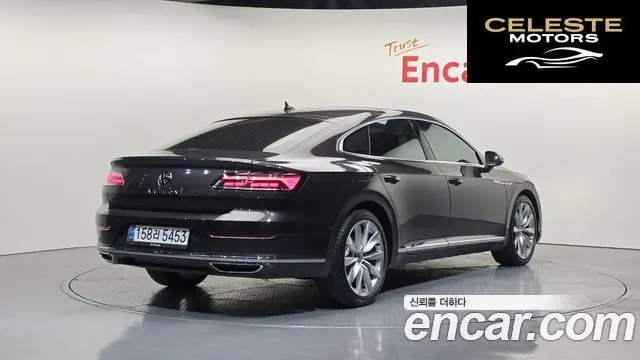 VOLKSWAGEN 2.0 TDI 2023 — photo 2 sur 20