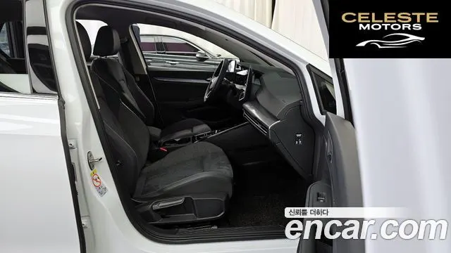 VOLKSWAGEN 82.0 TDI 2025 — photo 11 sur 20