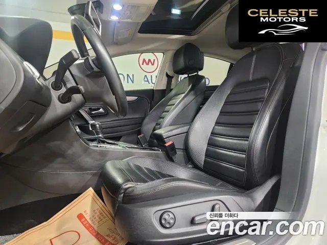 VOLKSWAGEN CC 2.0 TSI 2014 — photo 13 sur 23