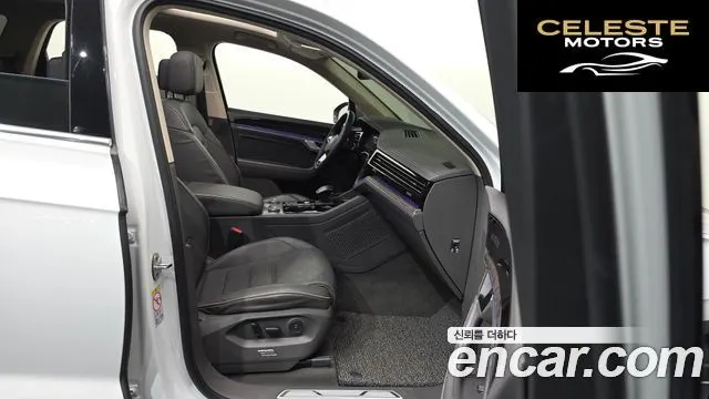 VOLKSWAGEN 33.0 TDI 2023 — photo 11 sur 20