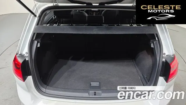 VOLKSWAGEN 72.0 TDI Premium 2016 — photo 20 sur 26