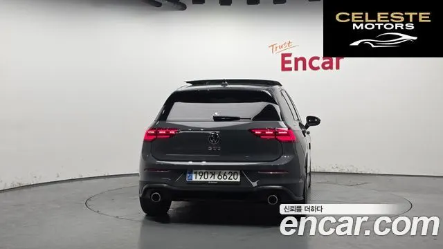 VOLKSWAGEN 82.0 GTI 2023 — photo 4 sur 20
