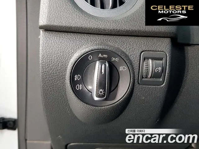 VOLKSWAGEN 2.0 TDI 2015 — photo 11 sur 26
