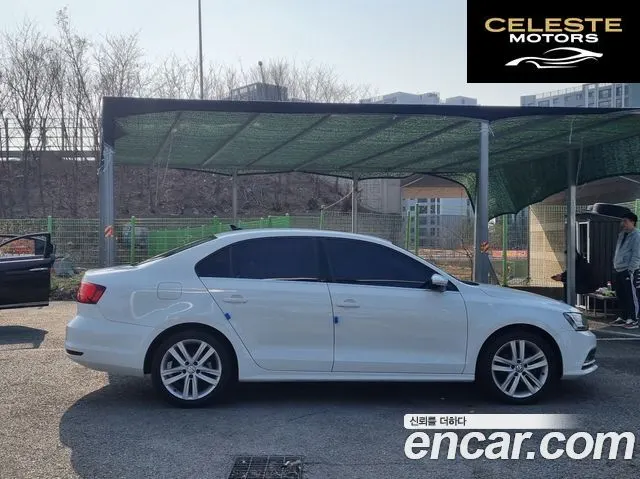 VOLKSWAGEN 2.0 TDI Premium 2016 — photo 4 sur 20