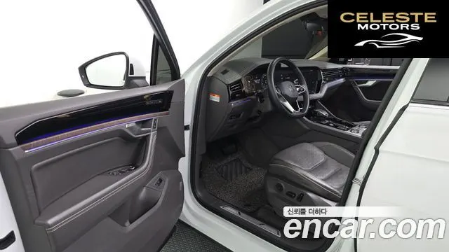 VOLKSWAGEN 33.0 TDI 2023 — photo 10 sur 20
