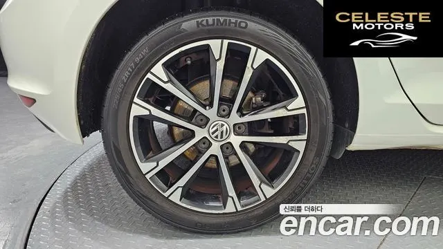 VOLKSWAGEN 72.0 TDI 40th Edition 2015 — photo 5 sur 20