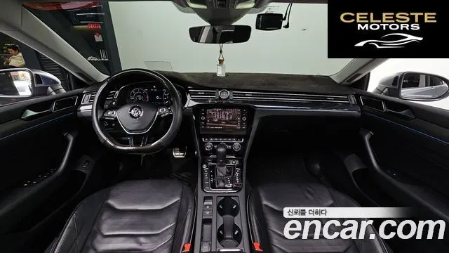 VOLKSWAGEN 2.0 TDI 2019 — photo 24 sur 26
